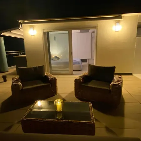 Apartment Rooftop Onda Blu Vista Mare - Aria - A 150 Mt Dalla *