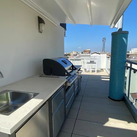 Rooftop Onda Blu Vista Mare - Aria - A 150 Mt Dalla Apartment